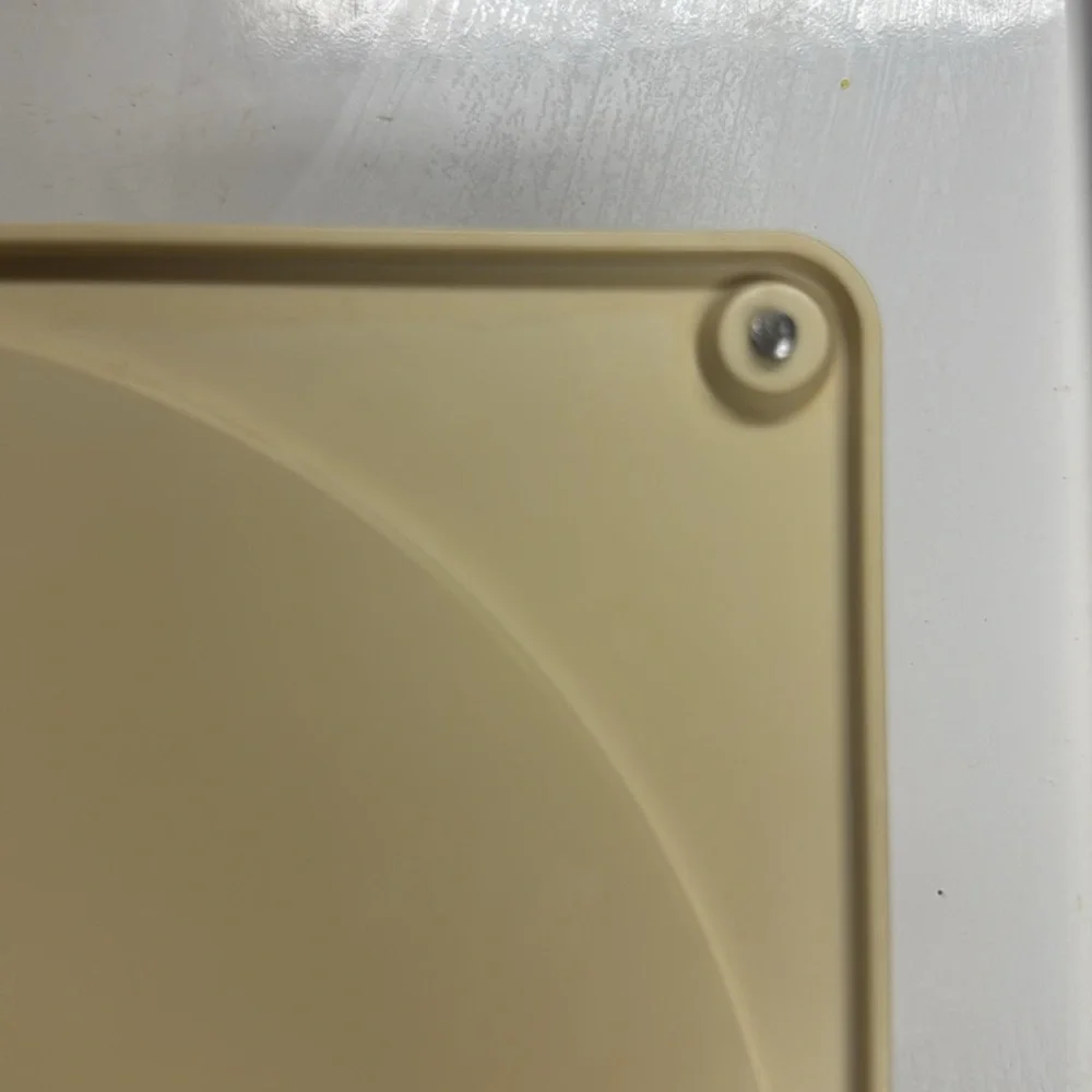 Tupperware 1990s 8”x8” Medium Almond Lid/Seal or Paper Plate Holder #1645-4 Wall